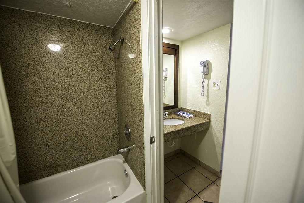 Western Inn Houston Ngoại thất bức ảnh